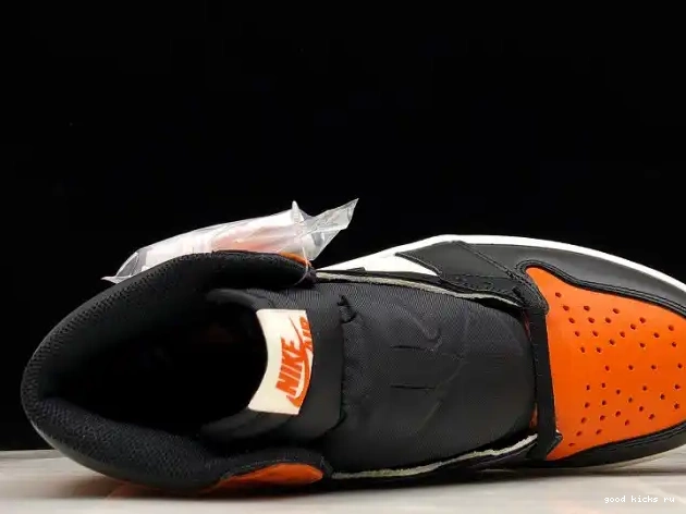 Air Jordan AJ1 Off-Louis x OW 1 AQ0818-158 0420